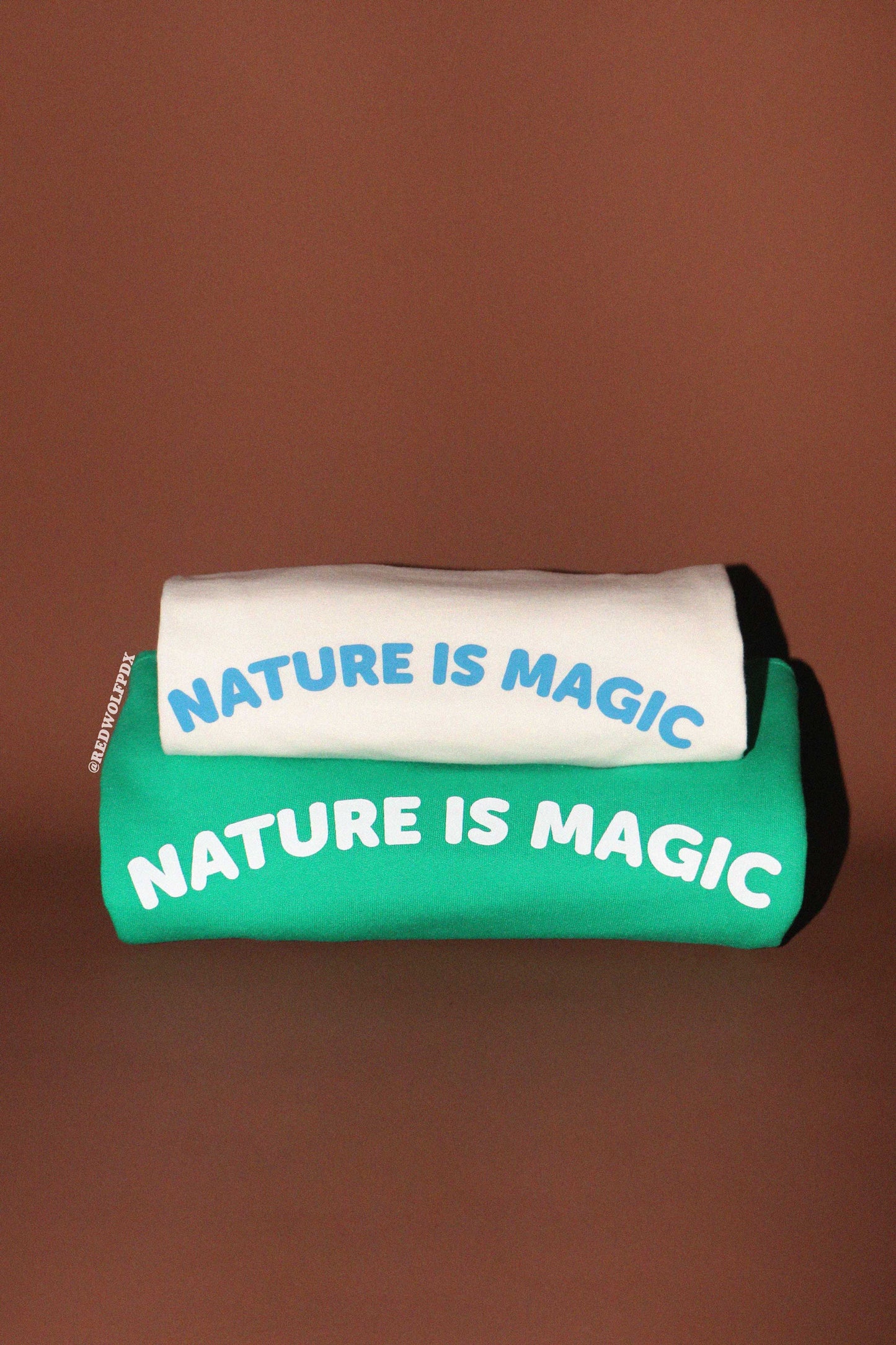NATURE IS MAGIC TEE - REDWOLF