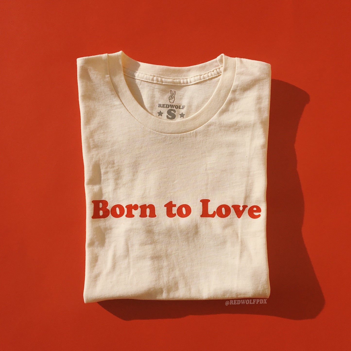 T-Shirts - BORN TO LOVE TEE - REDWOLF