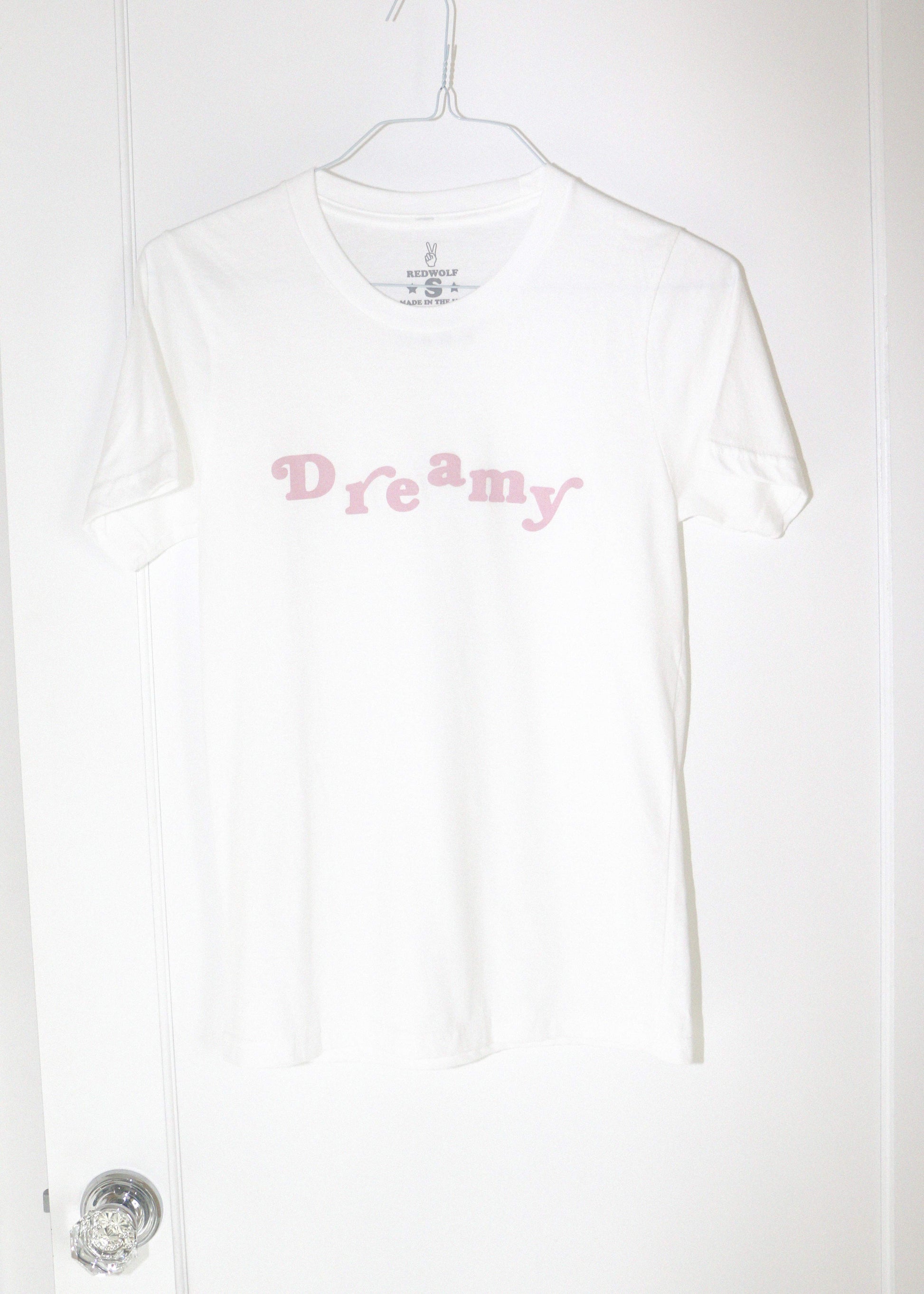 DREAMY TEE - REDWOLF