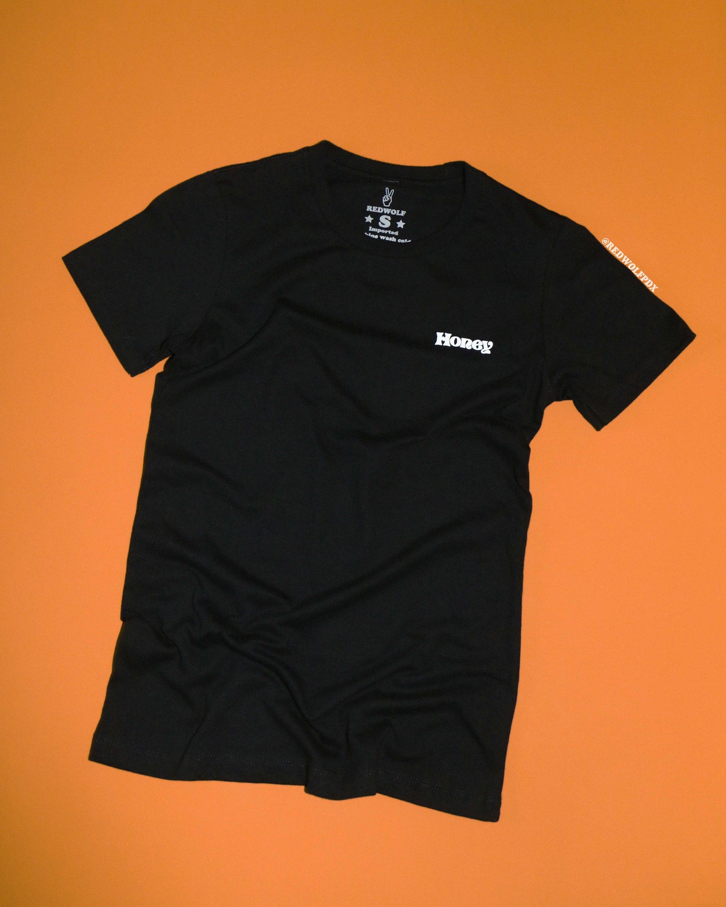 Honey fitted tee - black