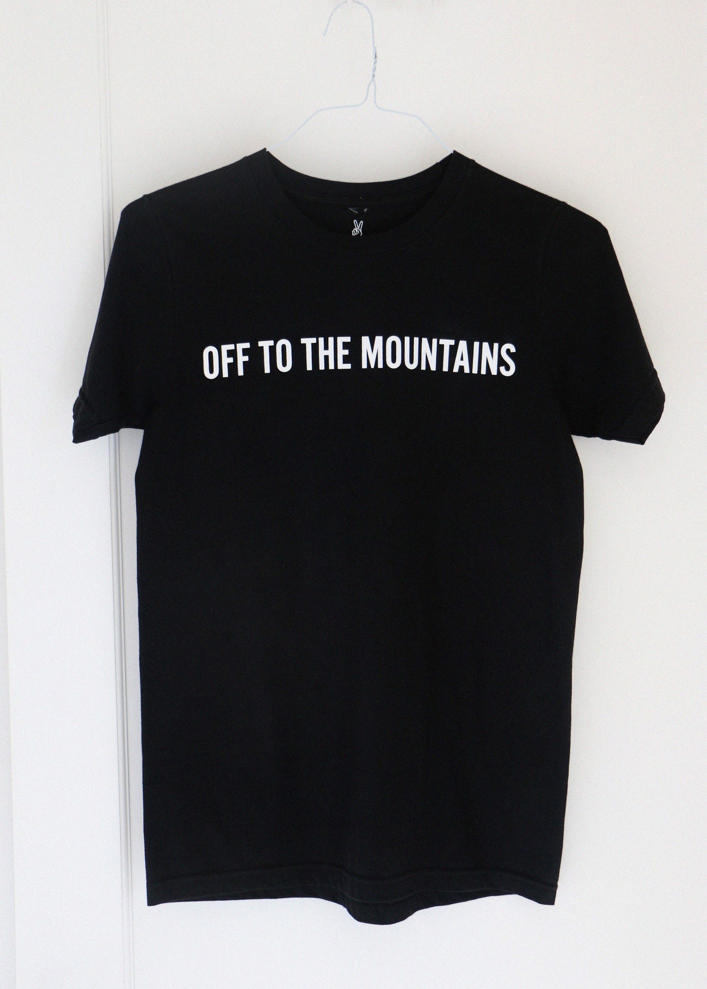 Off to the Mountains Tee - REDWOLF
