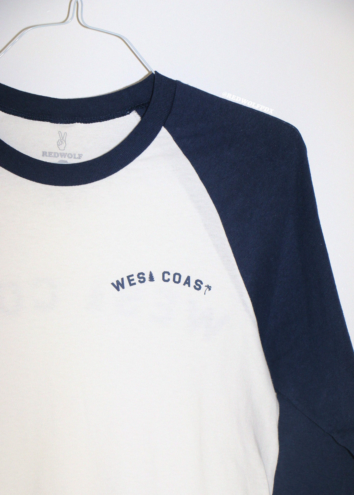 West Coast Graphic Raglan - REDWOLF