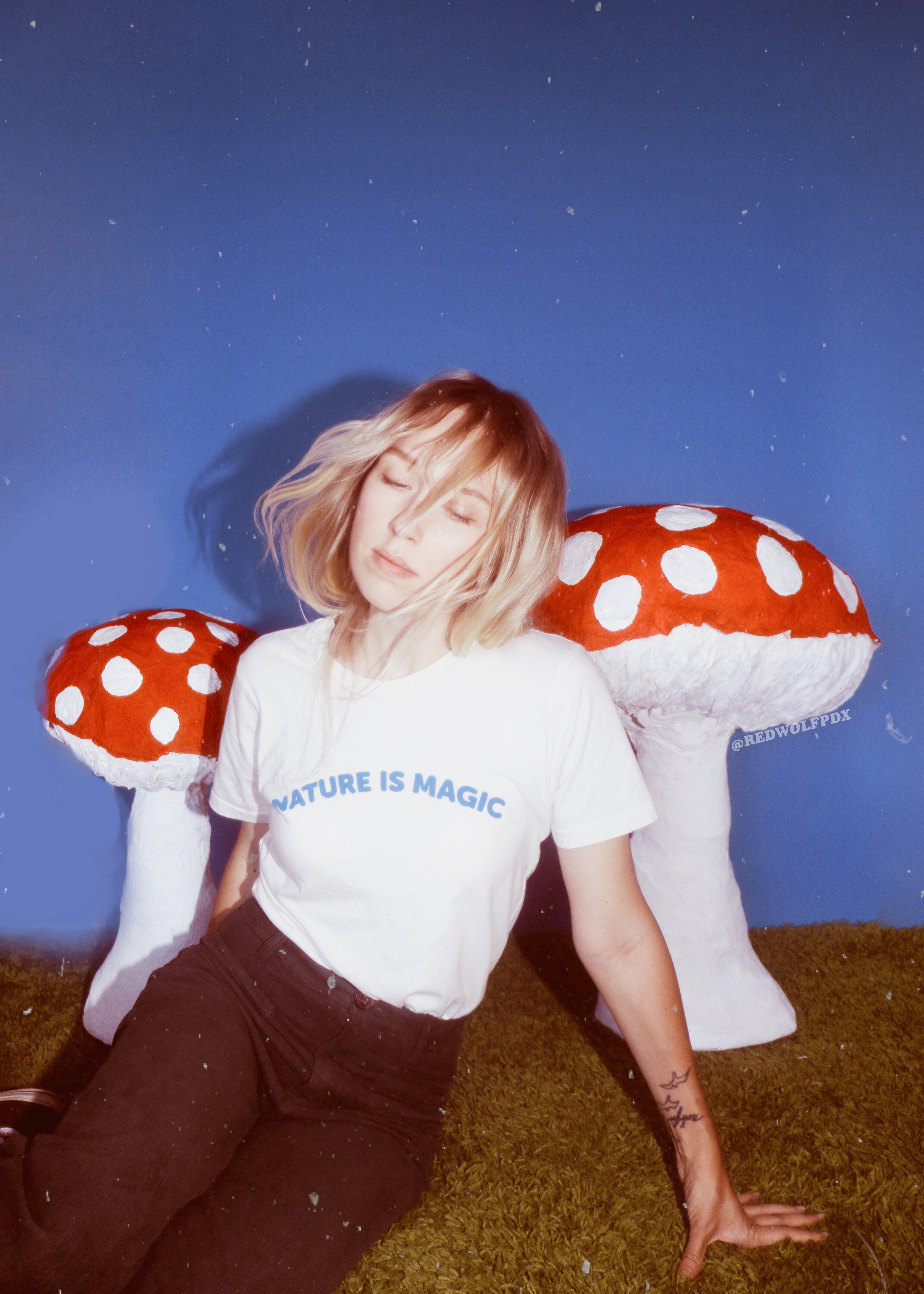 NATURE IS MAGIC TEE - 8